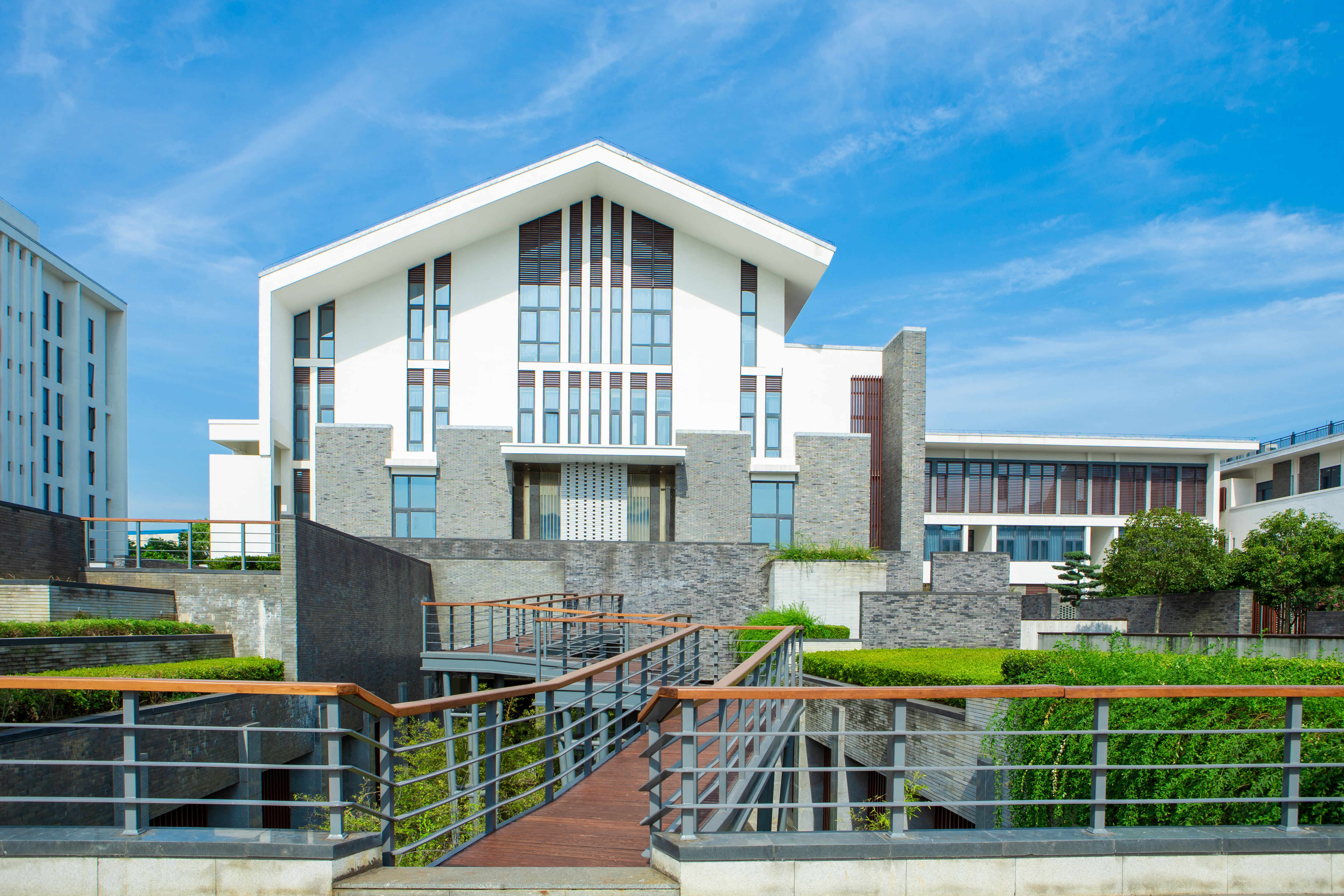 我在發(fā)達(dá)大家庭的日子里