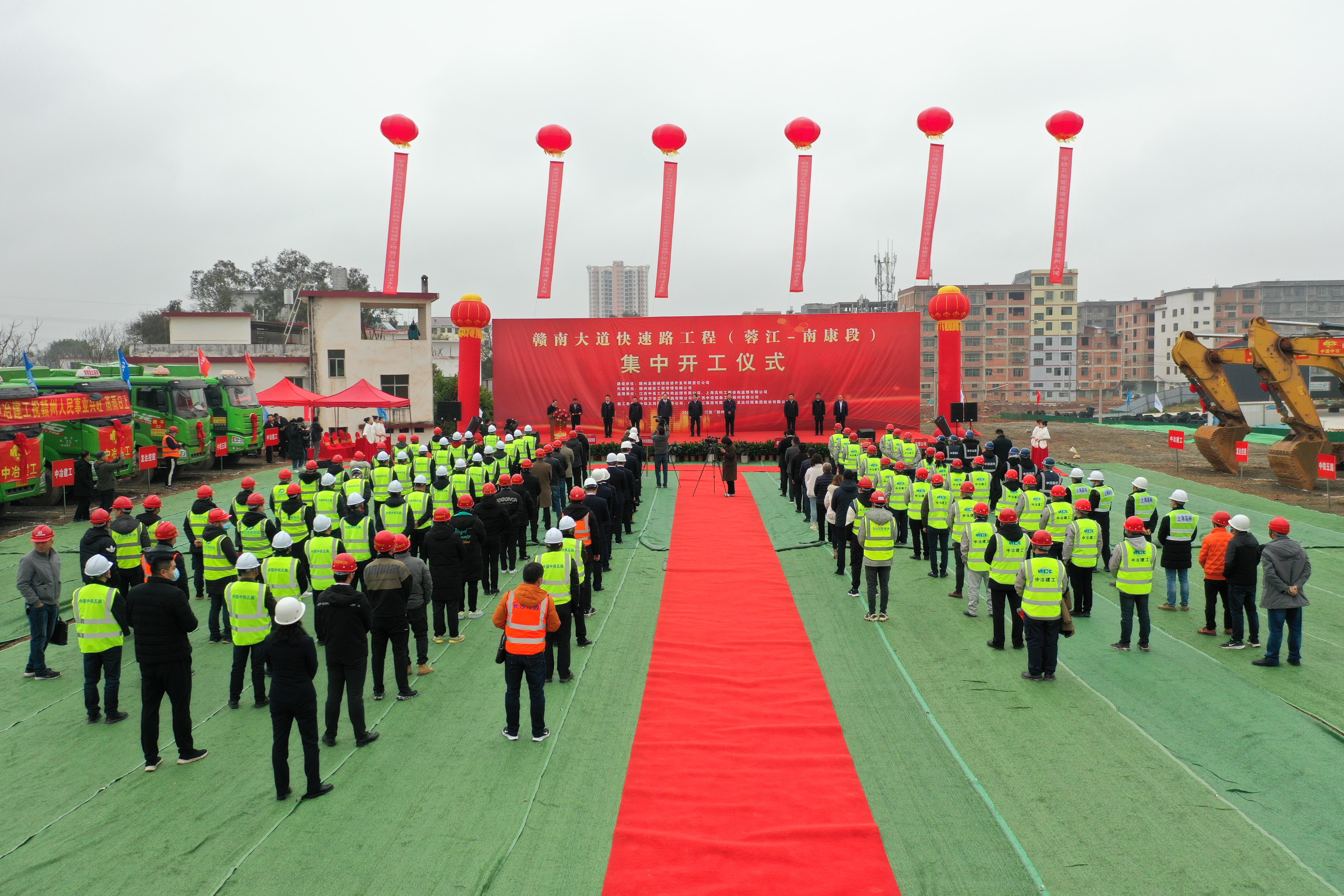 贛南大道快速路工程（蓉江-南康段）“虎”力全開