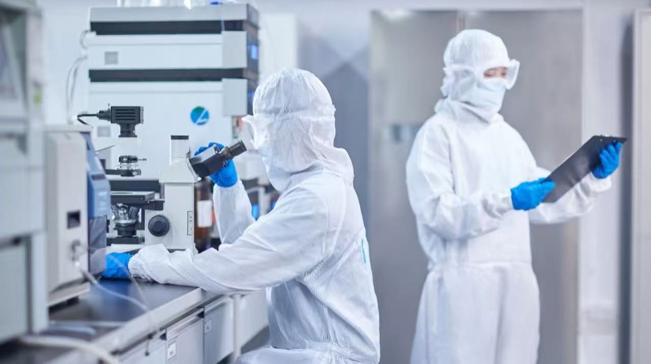 實(shí)驗(yàn)室設(shè)備展